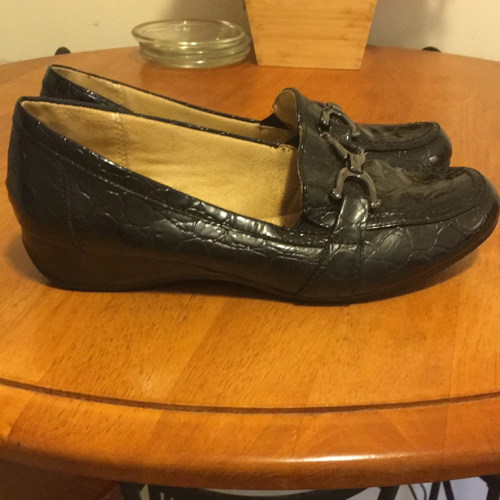Black Patent Loafer w/Silver on Top
